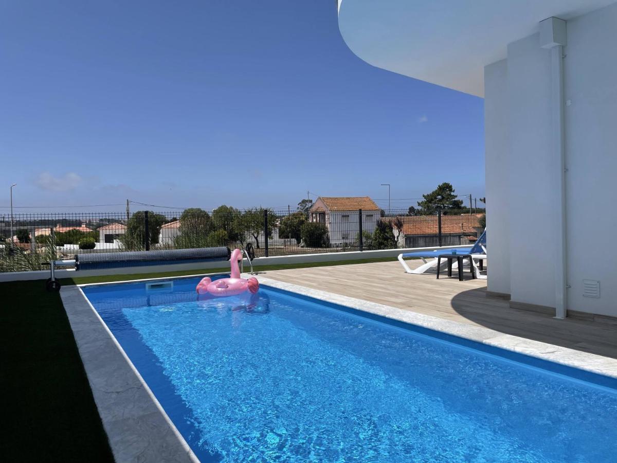 Casa Felino Villa Nadadouro Екстериор снимка